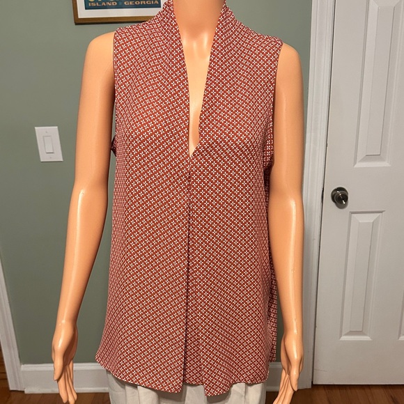 LOFT Tops - LOFT Rust Printed Sleeveless V-Neck Camisole